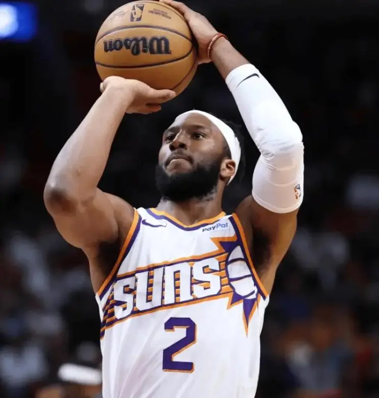 九游娱乐app官网-包含转折点休斯敦火箭绝杀压哨，欧冠今晨攻防权衡，更衣室稳定，训练强度明显提升的词条-九游娱乐app官网